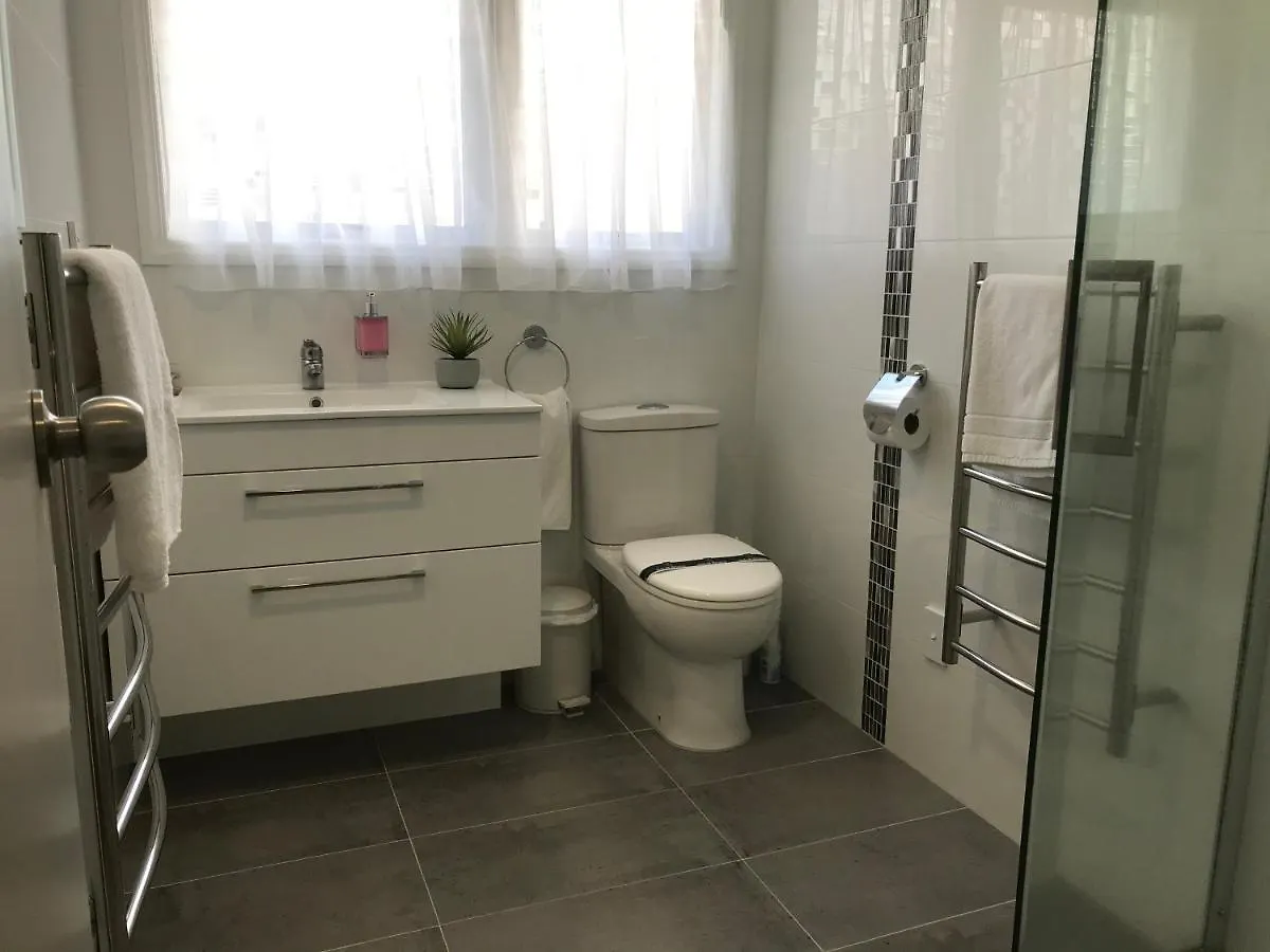 Rose Apartments Central Rotorua- Accommodation & Private Spa 0*, 로토루아 뉴질랜드